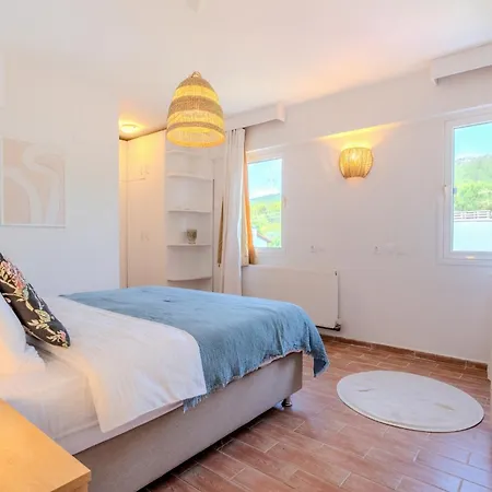 W Garden 5 Min To Altinkoy Beach In