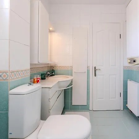 Βίλα W Garden 5 Min To Altinkoy Beach In *